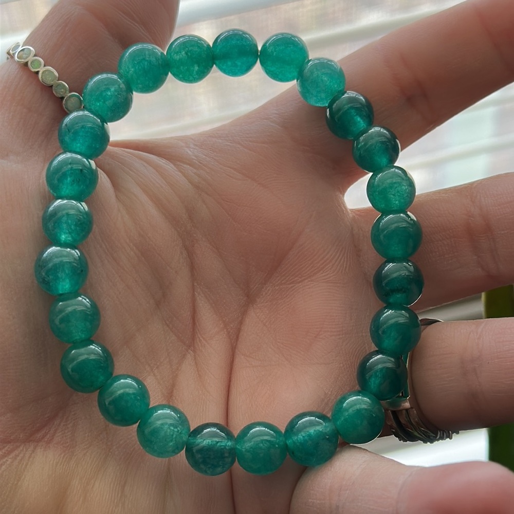 Green Jade stretch bracelet handmade gift crystal healing 8mm - Picture 4 of 5